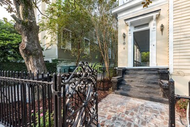 Front Steps, 73 Pitt
