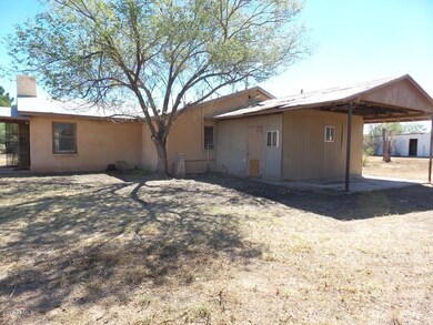 1509 E 21st St, Douglas, AZ 85607 - photo 2