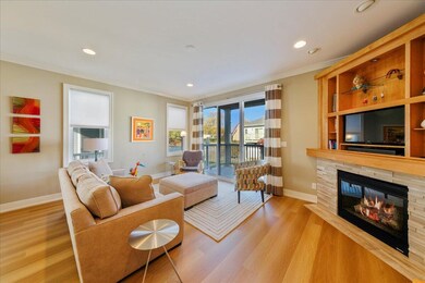 07-Living Room