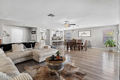 3802 S Emery Cir unit 3, Mesa, AZ 85212 - photo 5