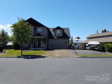 63441 Stacy Ln, Bend, OR 97701 - photo 3