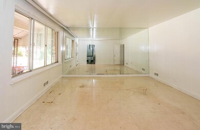 2904 Fendall Rd, Gwynn Oak, MD 21207 - photo 3