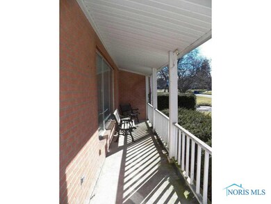 5602 E Rowland Rd, Toledo, OH 43613 - photo 4
