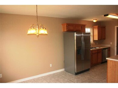 Kitchen. Breakfast Nook/Kitchen