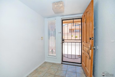 2174 S Del Valle Way, Yuma, AZ 85364 - photo 3