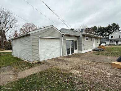 424 3rd St NE, New Philadelphia, OH 44663 - photo 5