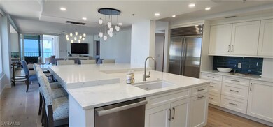 Large Island Kitchen