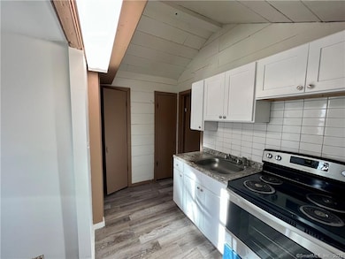 39 Waterbury Rd unit E3, Prospect, CT 06712 - photo 5