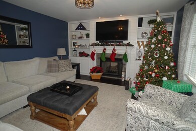 321 Woodside Ct, Batesville, IN 47006 - photo 5