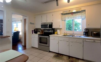 20 Annandale Rd unit 1 and 2, Newport, RI 02840 - photo 5