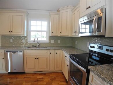 884 Clear Creek Cir, Lincolnton, NC 28092 - photo 5