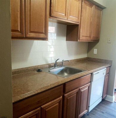 22 Country Birch Ln, Egg Harbor Township, NJ 08234 - photo 3