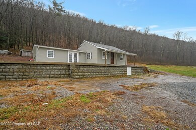 17 E Foothills Dr, Drums, PA 18222 - photo 2