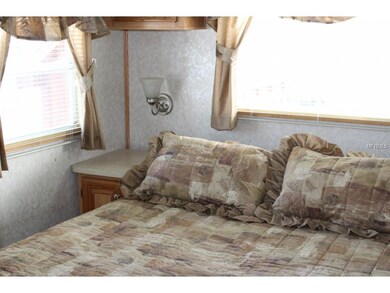 Queen Bed