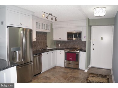 Radnor House unit 1031, Bryn Mawr, PA 19010 - photo 5