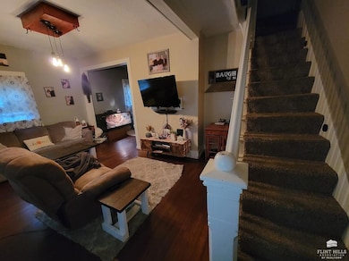 1005 N Walnut St, Abilene, KS 67410 - photo 3