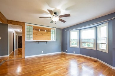 550 NW 58th St, Topeka, KS 66617 - photo 5