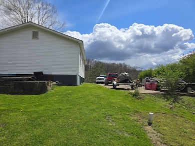 117 Mockingbird Hill Ln, Pullman, WV 26421 - photo 6