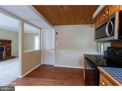 19 Mulberry Ln, Swedesboro, NJ 08085 - photo 5