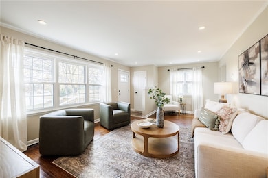 178 Parrish St, Canandaigua, NY 14424 - photo 7