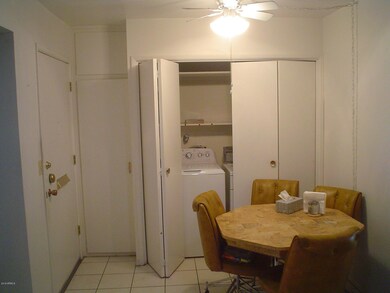 10925 W Santa fe Dr unit 13, Sun City, AZ 85351 - photo 5