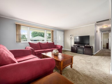 3361 Stephen Dr S, Columbus, OH 43204 - photo 2