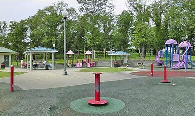 playground_pano2
