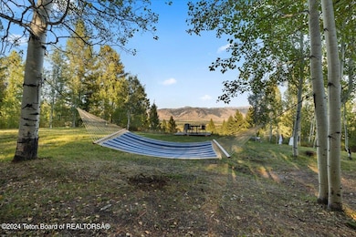 25-10 - 4420 Bronco Rd