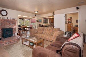 Living room 2