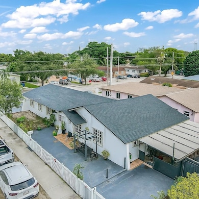 11152 SW 7th St, Miami, FL 33174 - photo 5