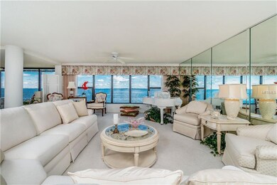 Large Living Room area  big enough for multiple se