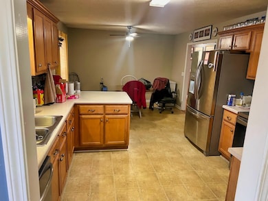 715 County Home Rd, Savannah, TN 38372 - photo 6