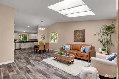 18711 Sylvan Dell Ct SE, Yelm, WA 98597 - photo 3