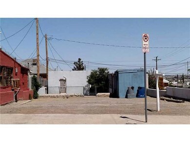2712 N Piedras St, El Paso, TX 79930 - photo 4