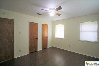 1276 Hillcrest Dr, New Braunfels, TX 78130 - photo 7