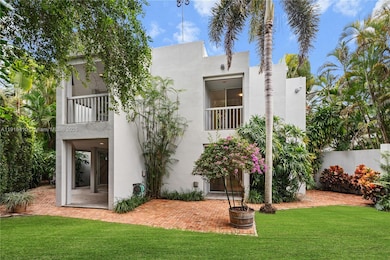 2475 S Bayshore Dr, Miami, FL 33133 - photo 2