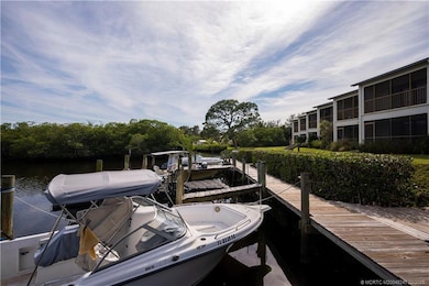 Boatslip close by
