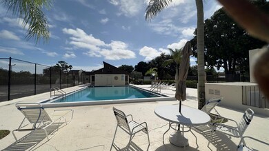 5340 Bosque Ln unit 98, West Palm Beach, FL 33415 - photo 3