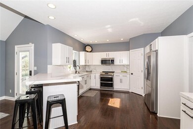 10669 Winterking Pass, Fishers, IN 46037 - photo 5