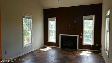 10203 Saddlebrooke Ln, Hagerstown, MD 21740 - photo 5