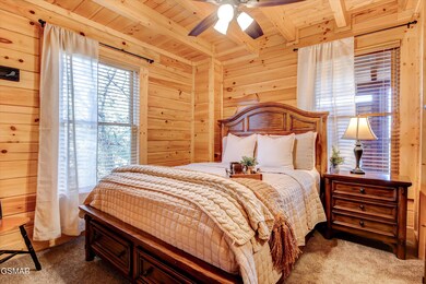 16-1912 Creek Overlook Way-16