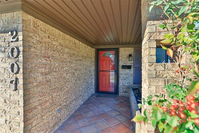 2007 Maplewood Dr, Gainesville, TX 76240 - photo 4