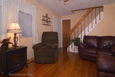 13 Longbow Dr, West Warwick, RI 02893 - photo 5