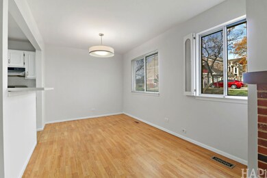 602 Eastview Ct unit Z1, Schaumburg, IL 60194 - photo 5