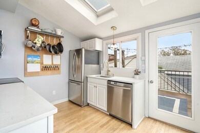 247 Bunker Hill St unit C, Charlestown, MA 02129 - photo 4