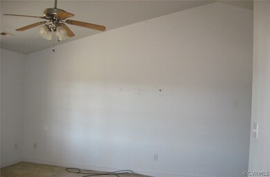 274 Pond Dr, Dunnsville, VA 22454 - photo 3