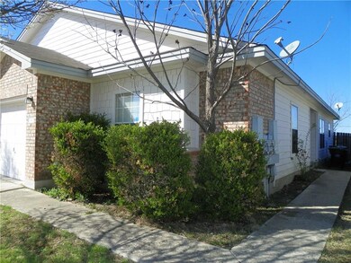 135 Marvin Cove, Hutto, TX 78634 - photo 2