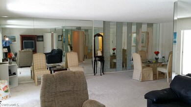 555 Park Shore Dr, Naples, FL 34103 - photo 6