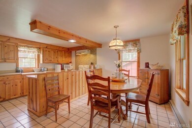 1401 W Beeville Loop Rd, Matlock, WA 98560 - photo 6