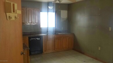 7 Linn Cir, Pine Ridge, PA 18324 - photo 3